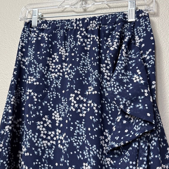 MICHAEL Michael Kors Floral Ruffle Midi Skirt - Picture 5 of 14